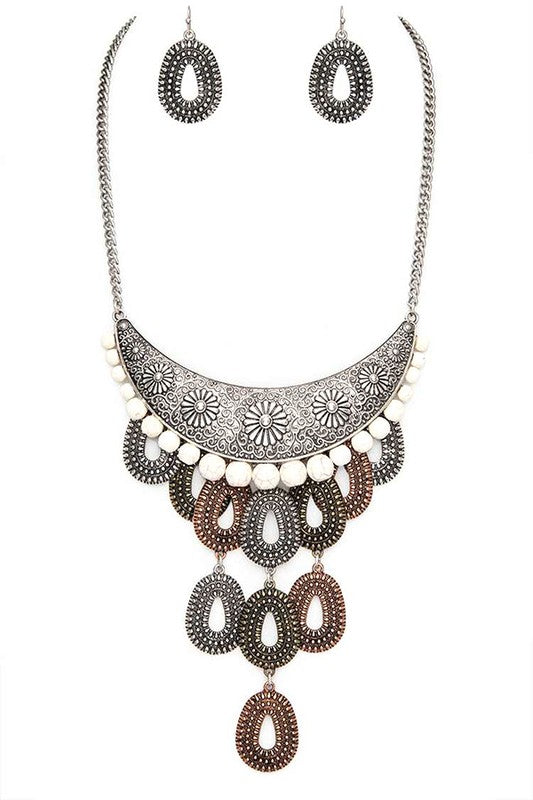 western necklace & earrings in silver