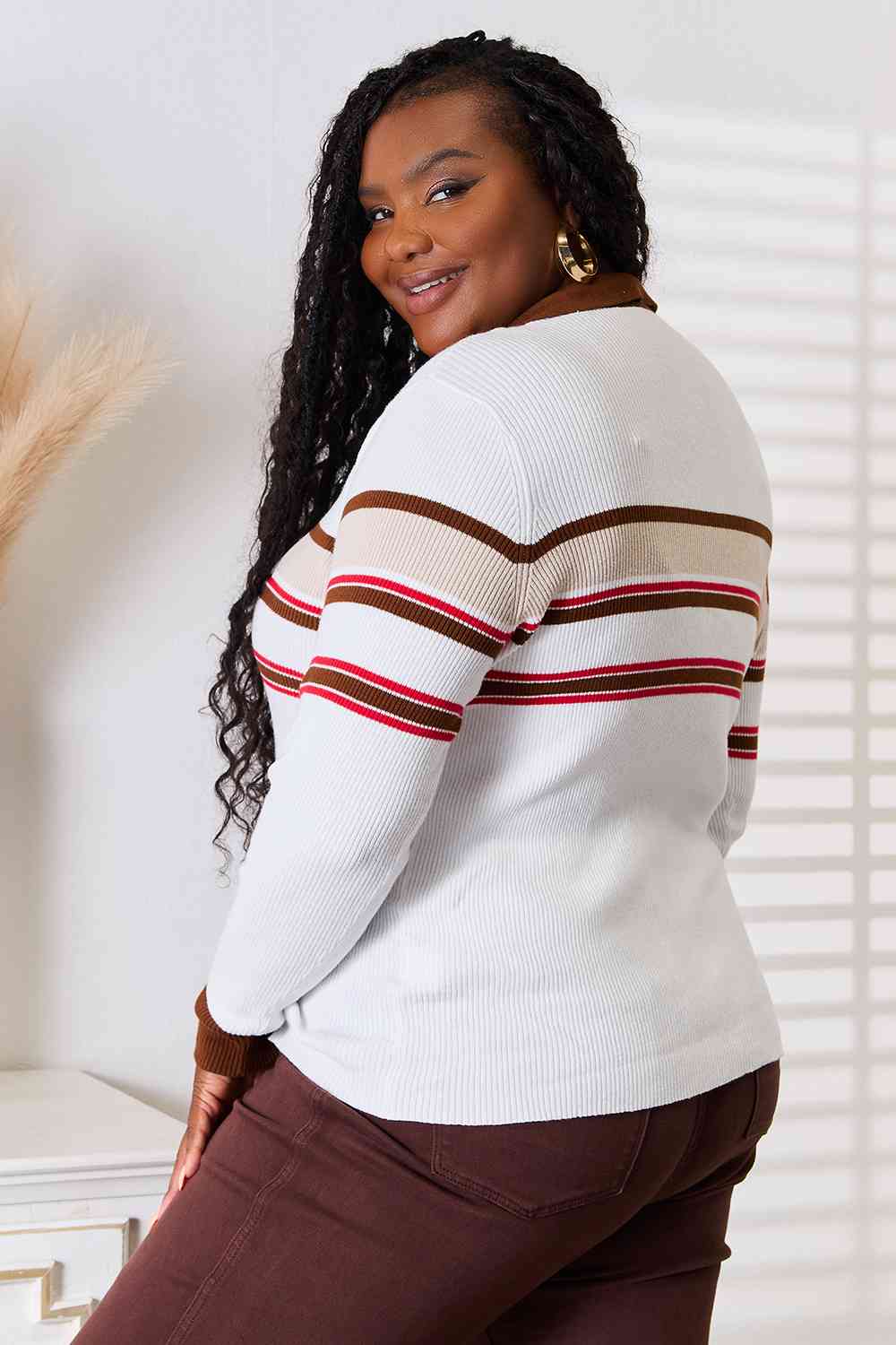 Striped Collared Neck Rib-Knit Top in Beige