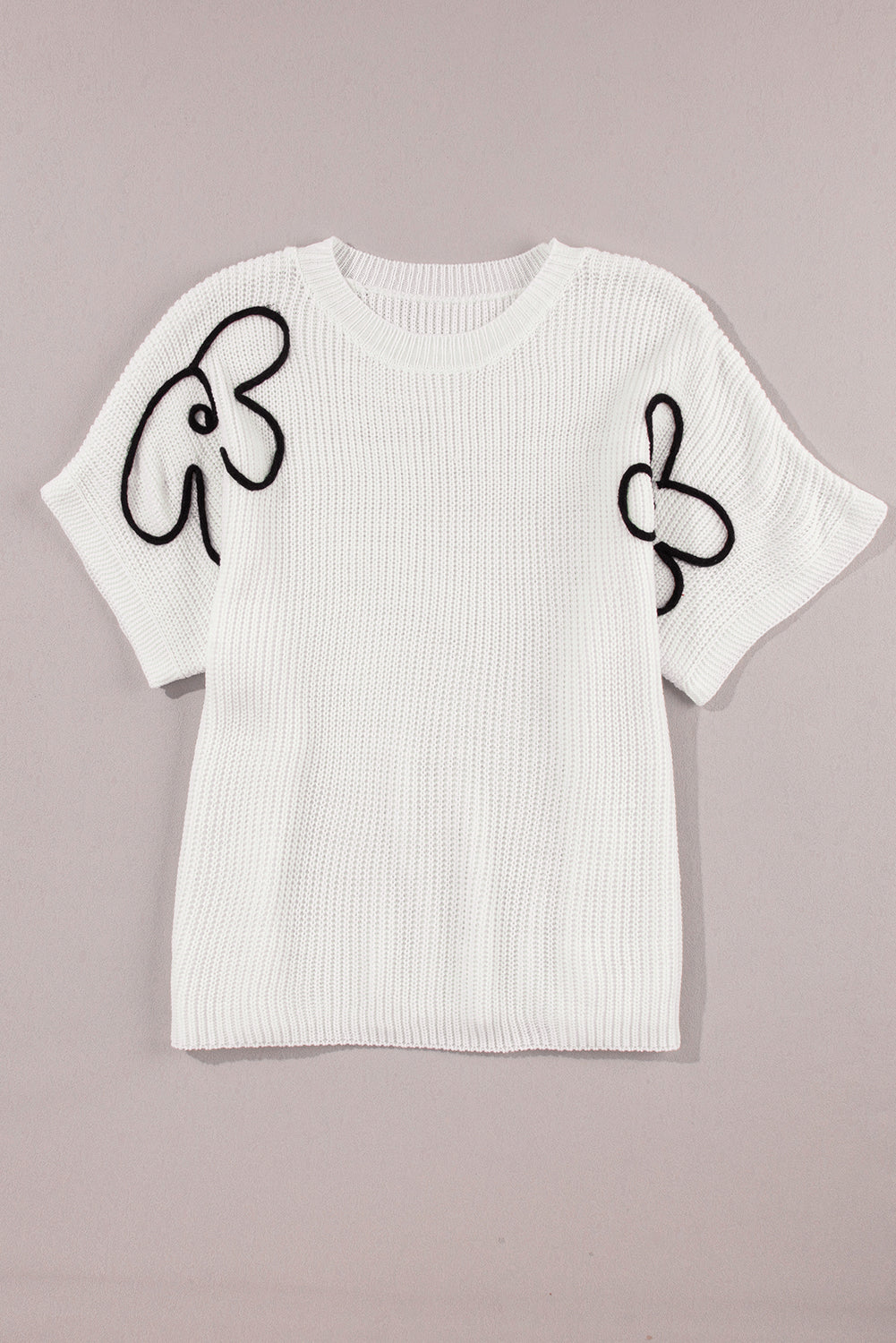 Flower Embroidery Short Sleeve Sweater in white