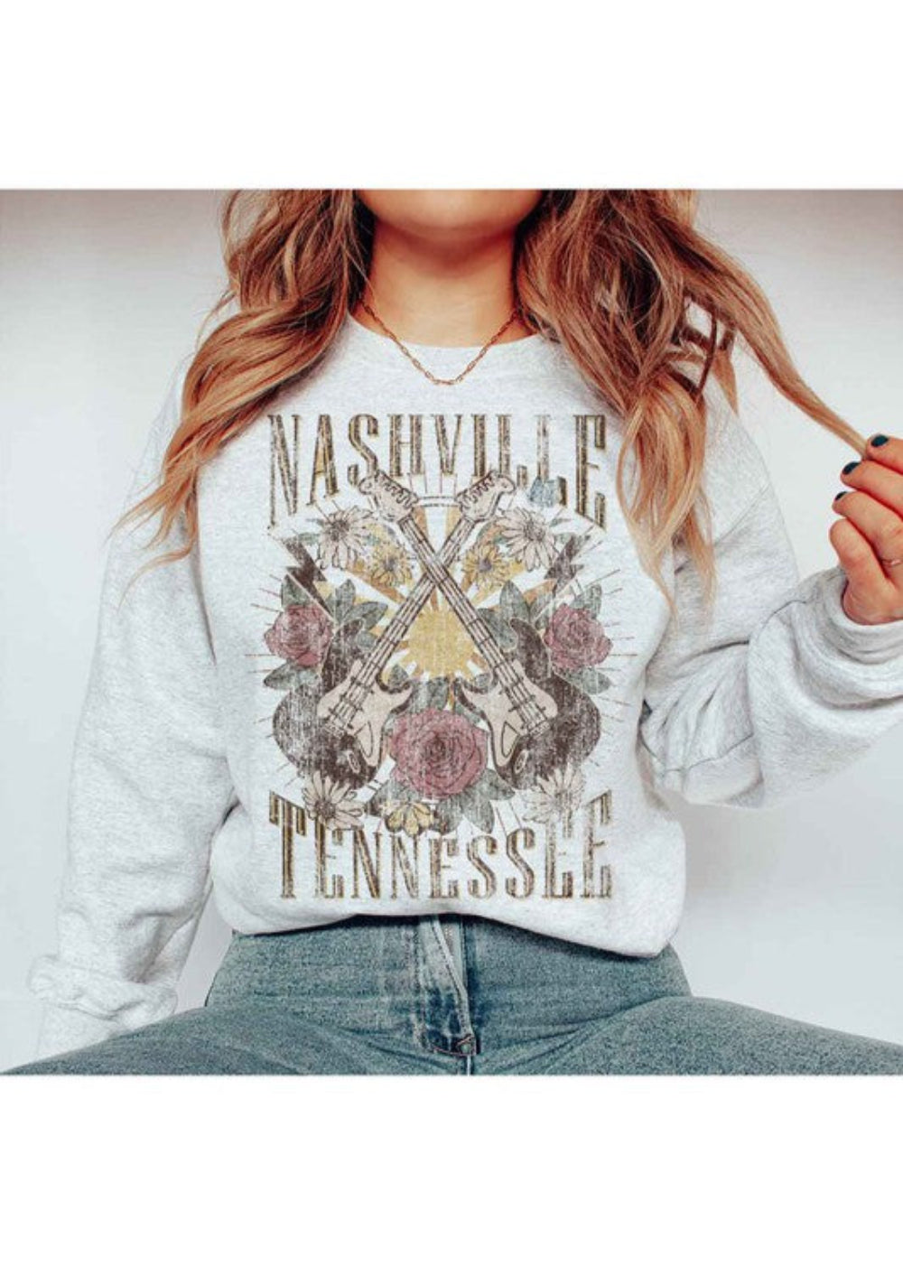 Nashville Tennessee Graphic Sweatshirt in CURVY SIZE ONLY