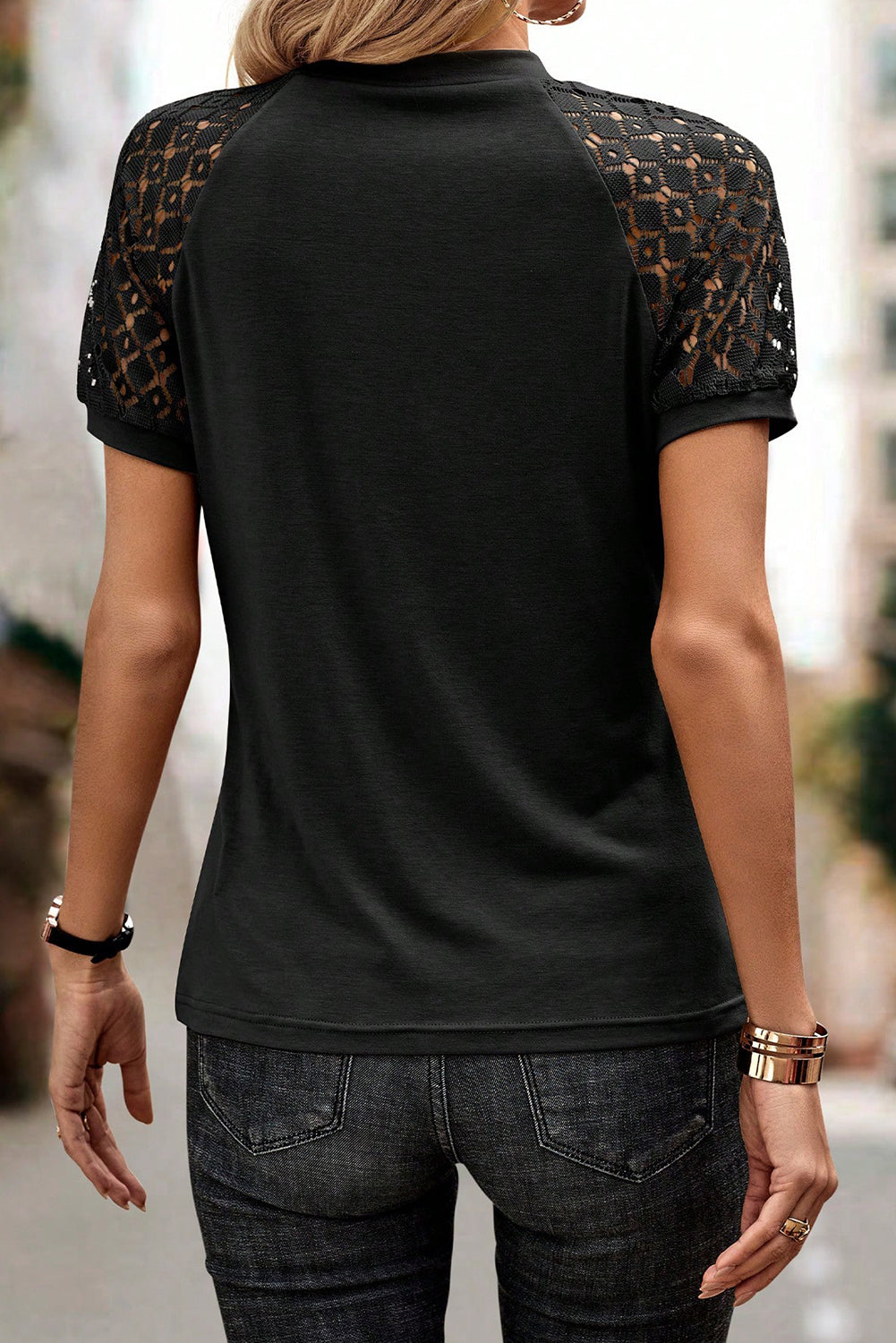 Seamed Detail Contrast Lace Raglan Sleeve Tee in Black