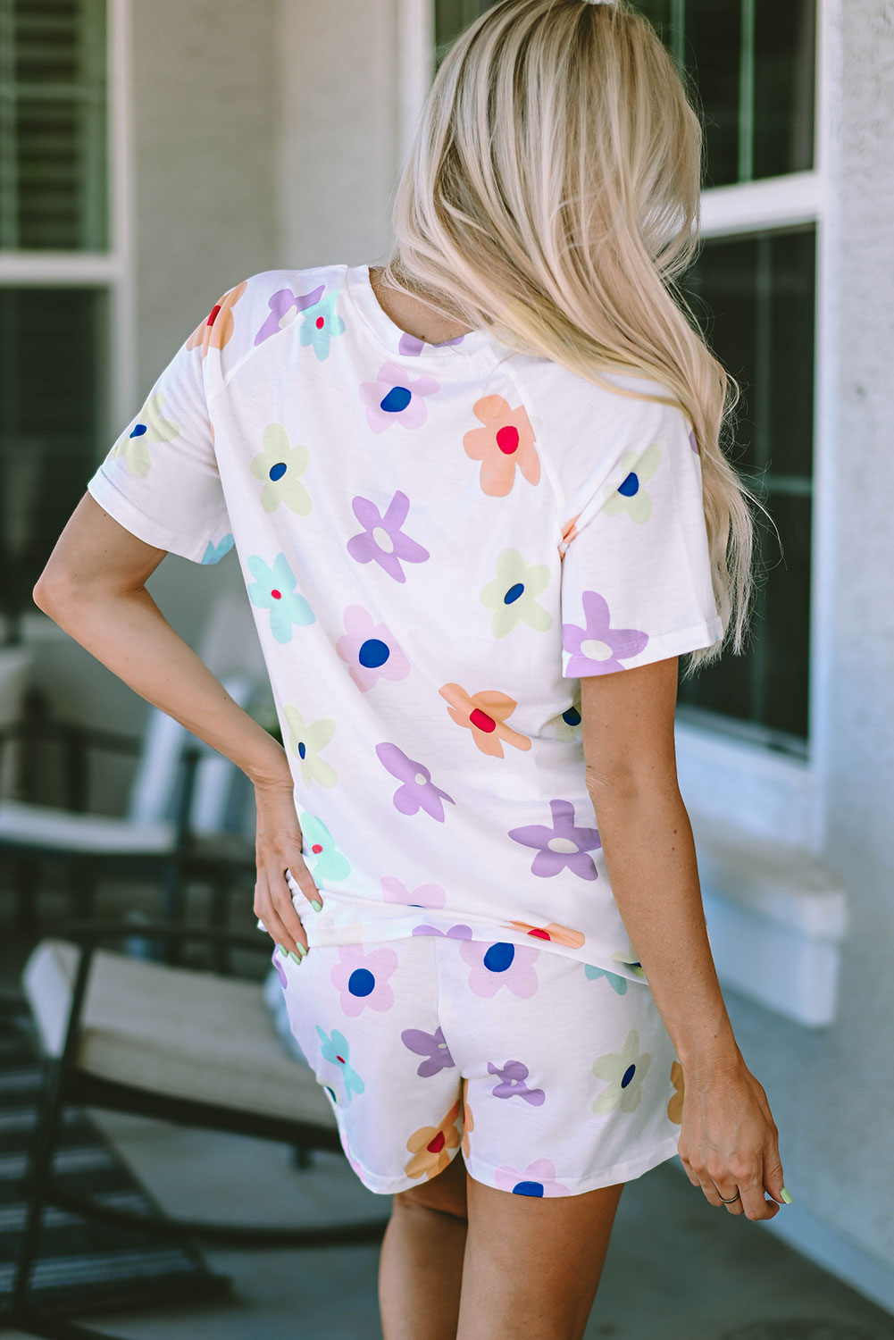 Flower Print Short Sleeve High Waist Two Piece Shorts Set in white