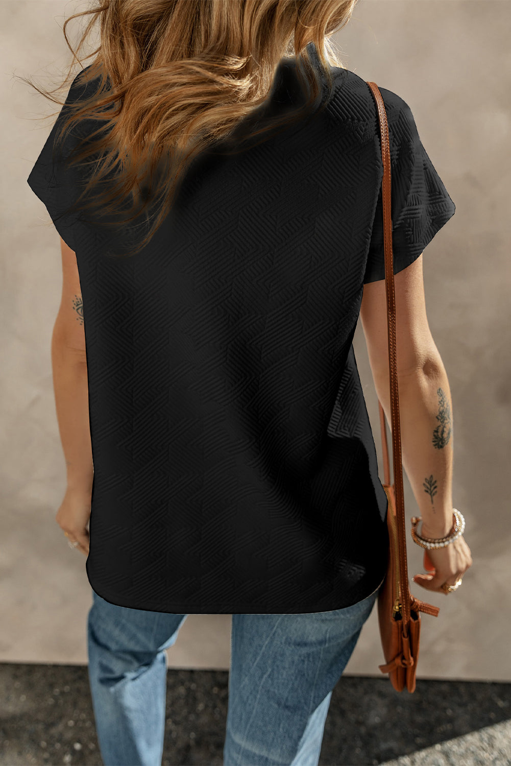 Textured V Neck Collared Short Sleeve Top in black