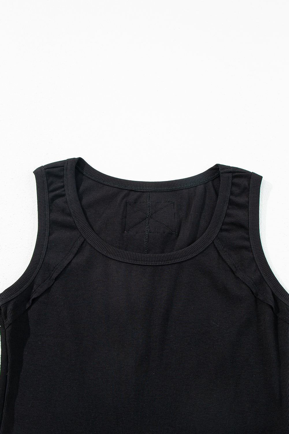 Ribbed Exposed Seam Cropped Tank Top