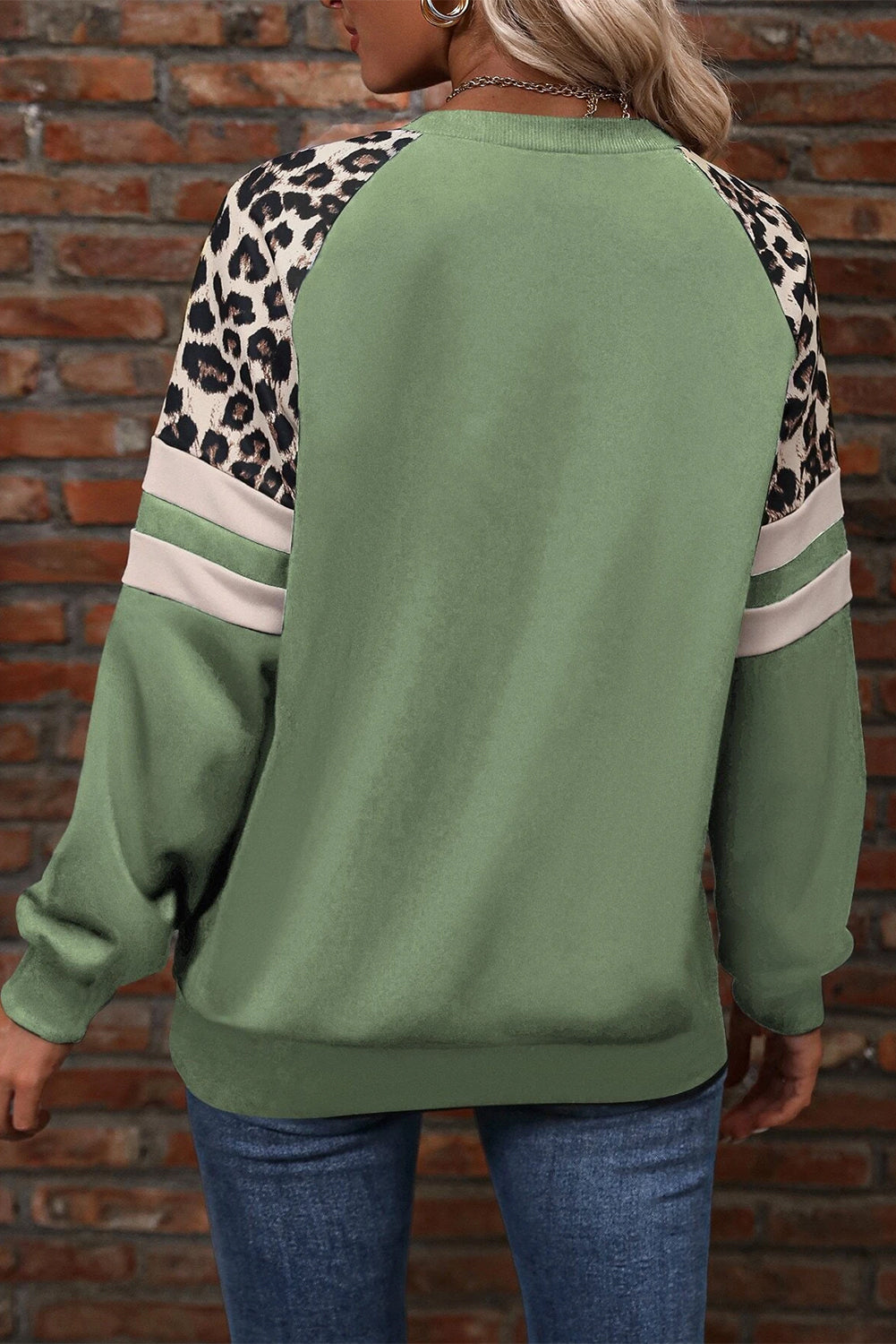 Leopard Print Raglan Sleeve Sweatshirt