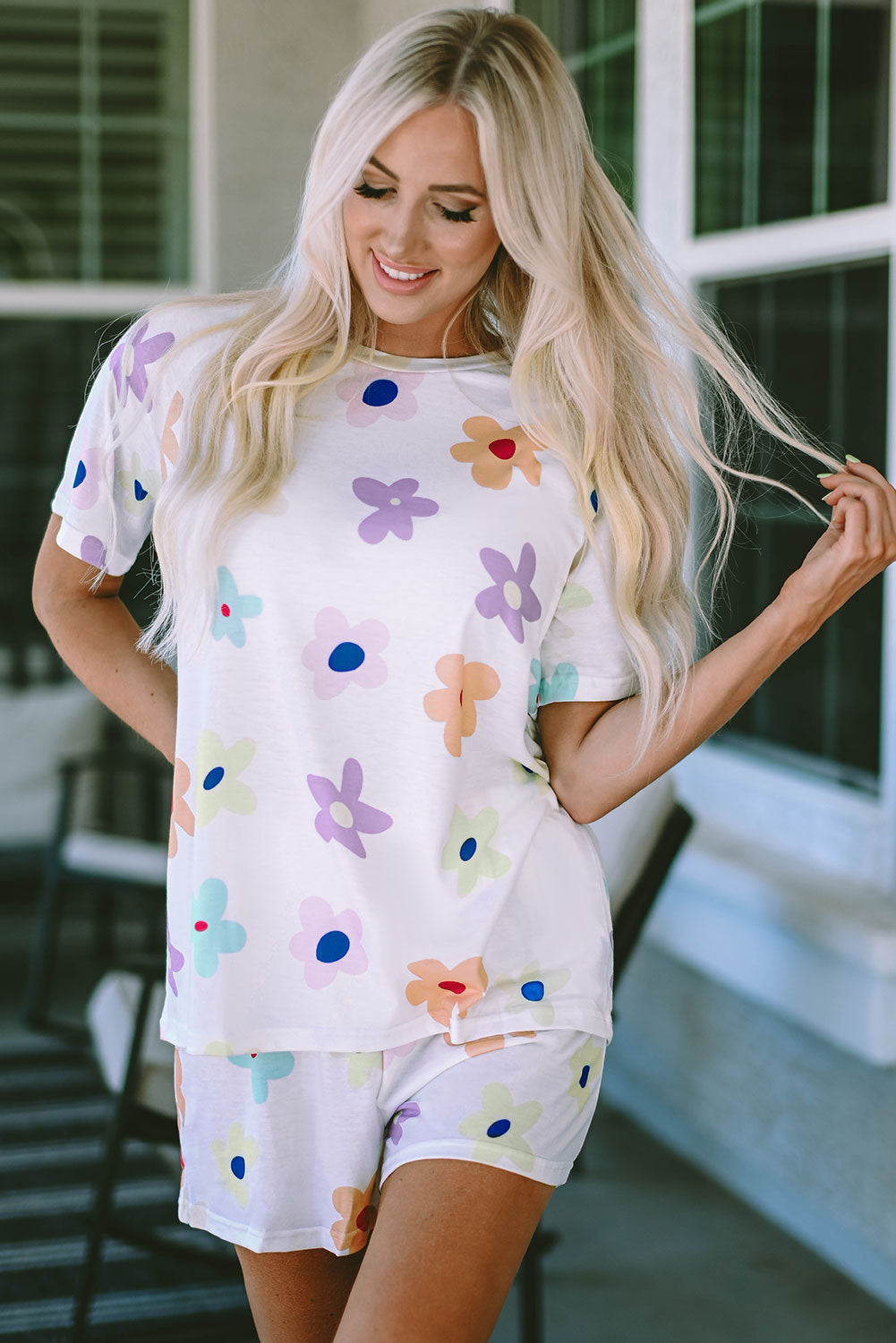 Flower Print Short Sleeve High Waist Two Piece Shorts Set in White