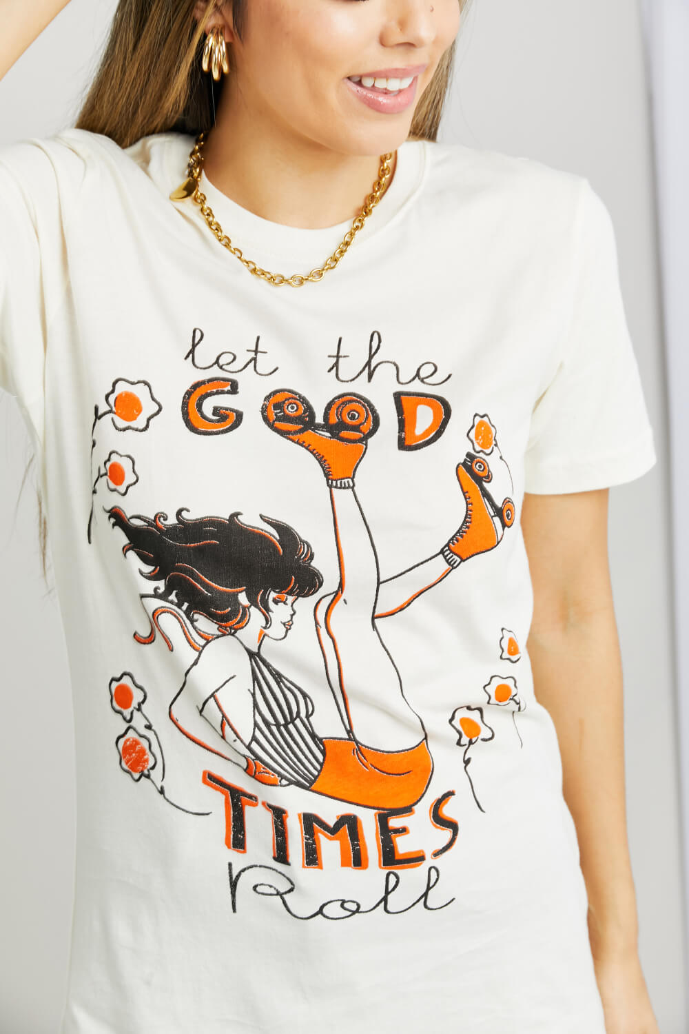 LET THE GOOD TIMES ROLL Graphic Tee in Ivory