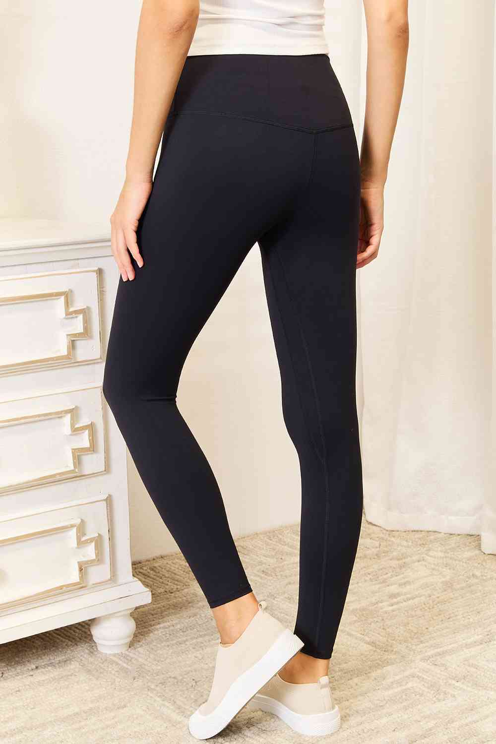 Wide Waistband Sports Leggings in White or Black