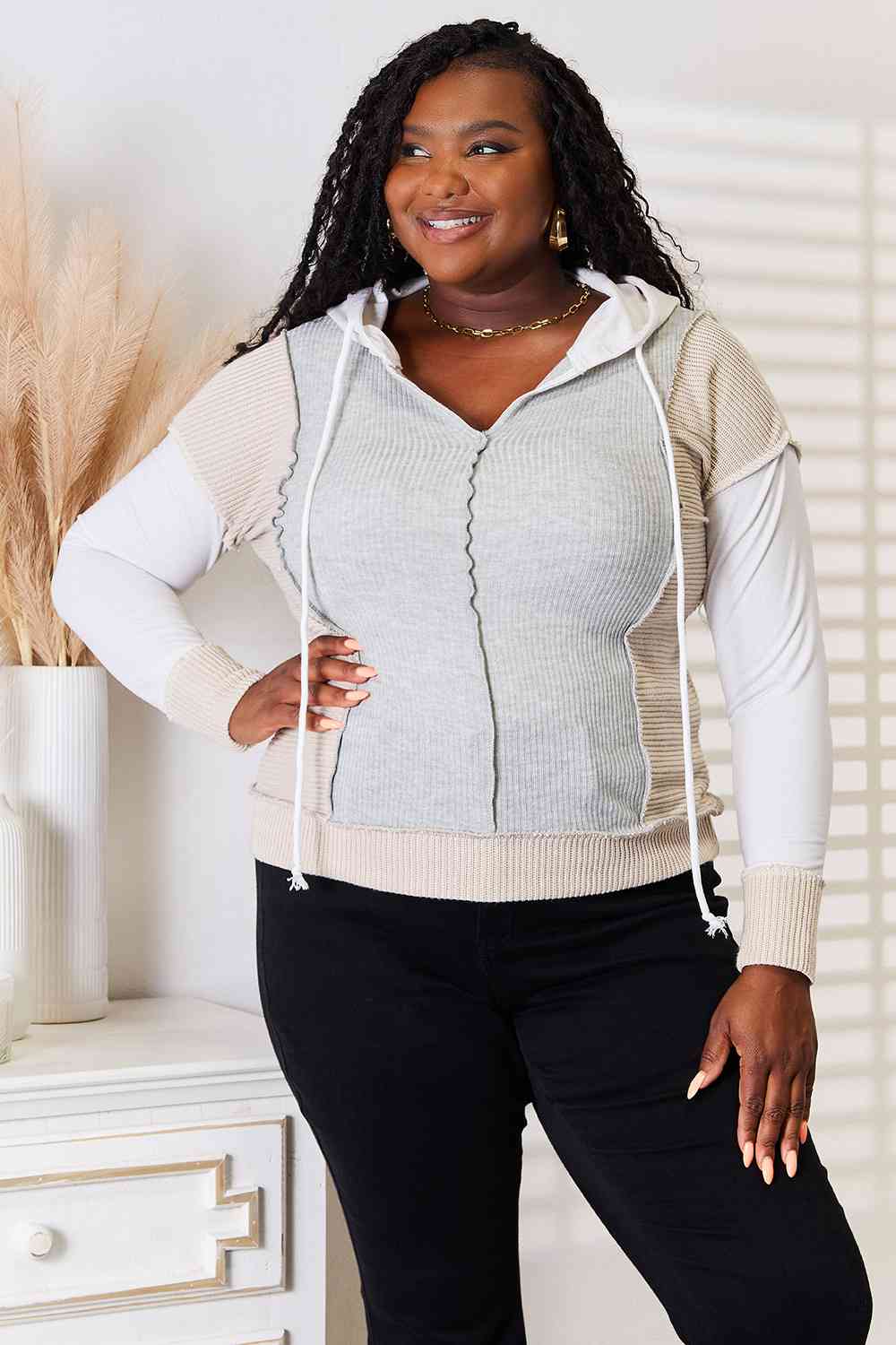 Light Grey Color Block Exposed Seam Drawstring Hoodie