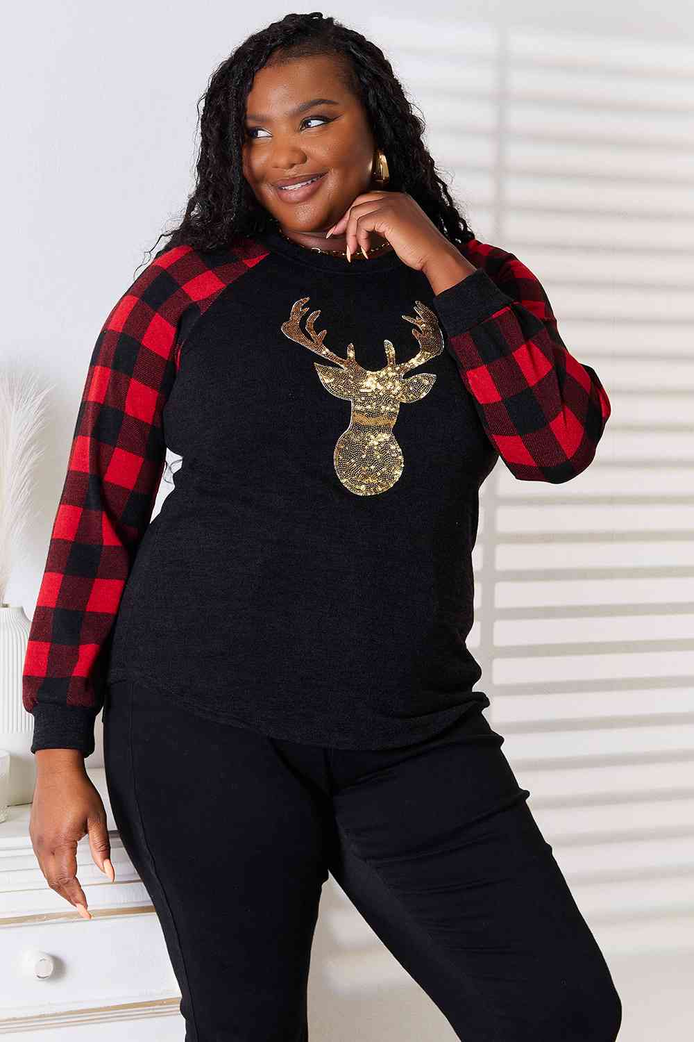 Sequin Reindeer Graphic Plaid Top in Black