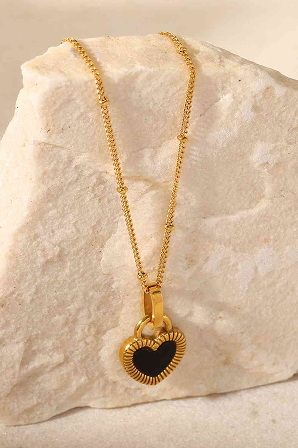 Black Heart Pendant Necklace