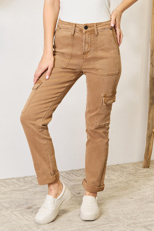 Risen High Waist Straight Jeans with Pockets in Cocoa