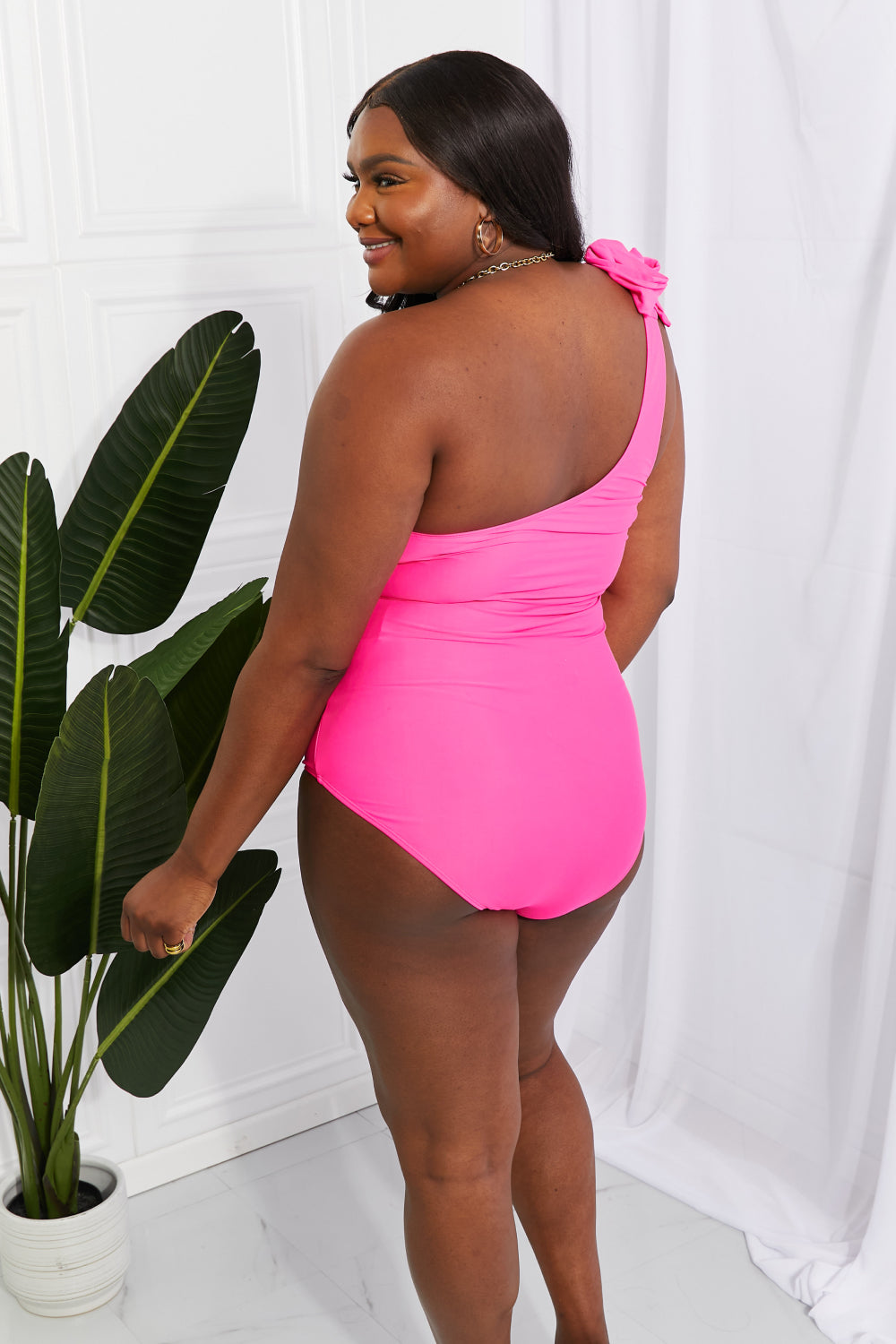 Deep End One-Shoulder One-Piece Swimsuit in Hot Pink