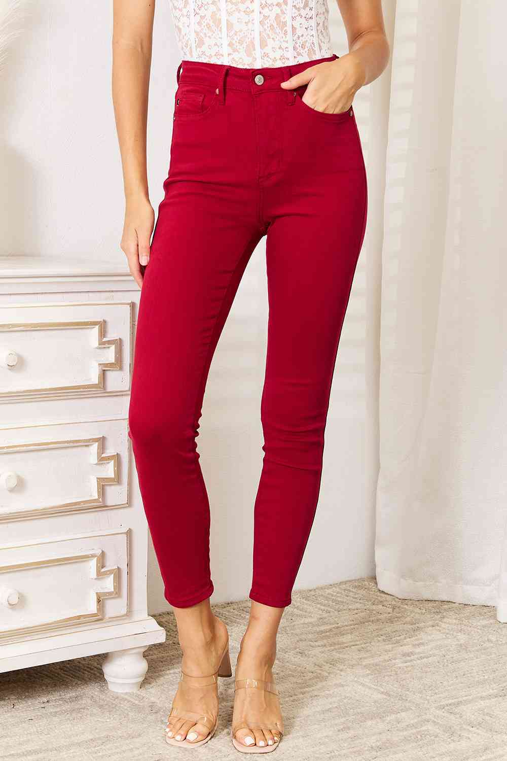 Judy Blue Tummy Control Skinny Jeans in Scarlet