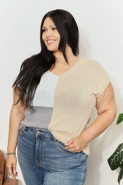 Color Block V-Neck Knit Top in Tan