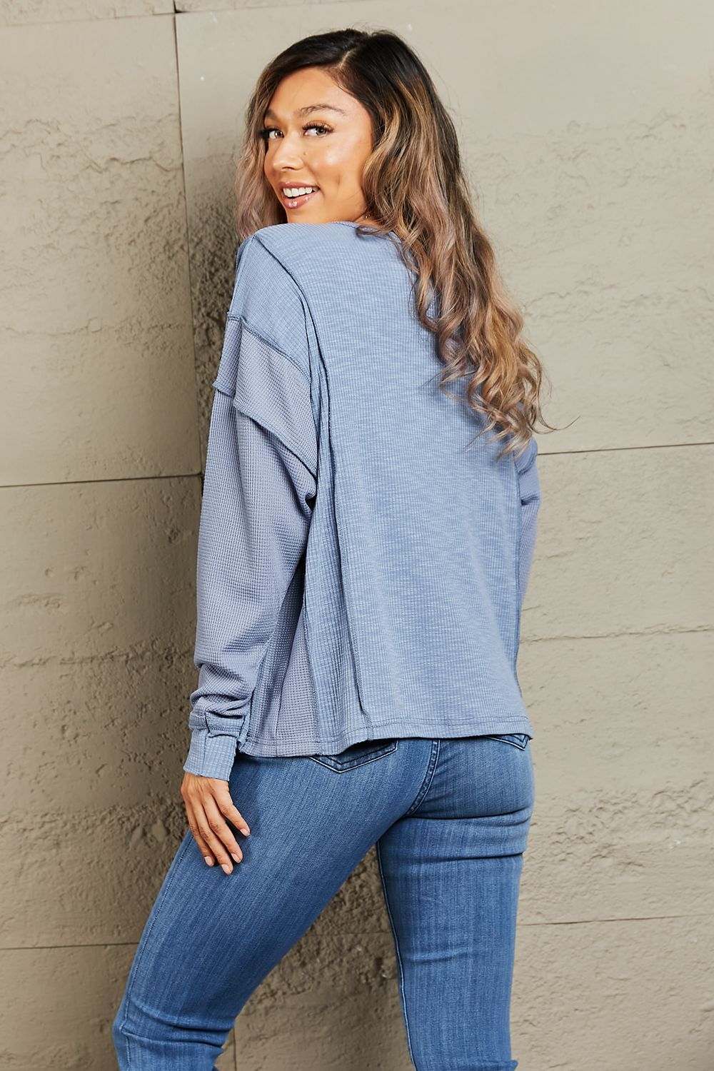 Understand me Oversized Henley Top in Misty Blue