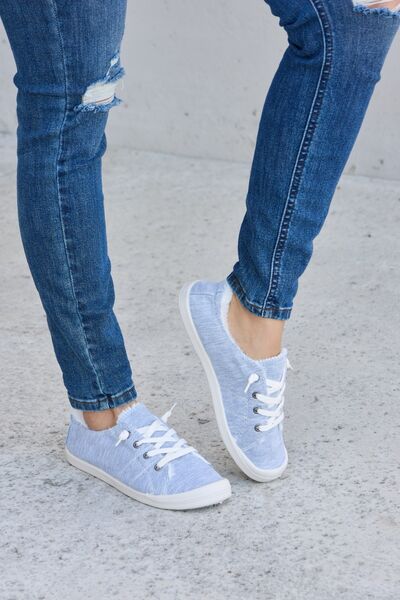 Lace-Up Plush Thermal Flat Sneakers in Light Grey