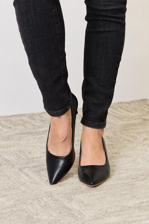 Closed Toe 2 inch Heels in Black