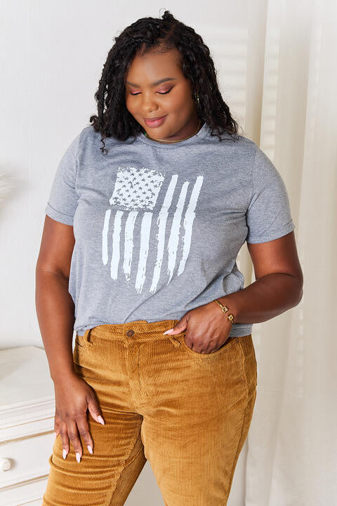 US Flag Graphic Cuffed Sleeve T-Shirt in Heather Grey